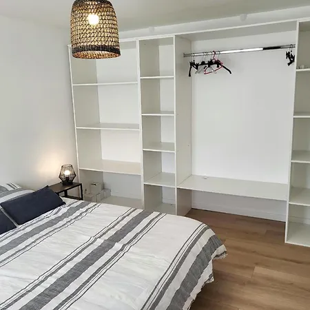 Les Pirouettes Nyaraló Pirou