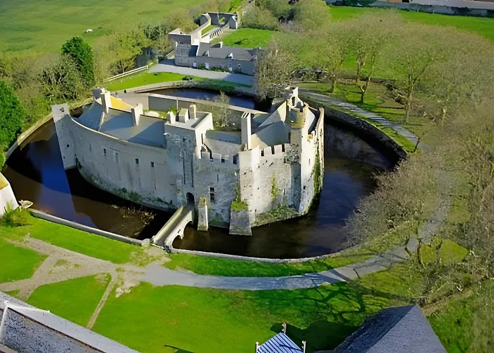 Les Pirouettes Nyaraló Pirou